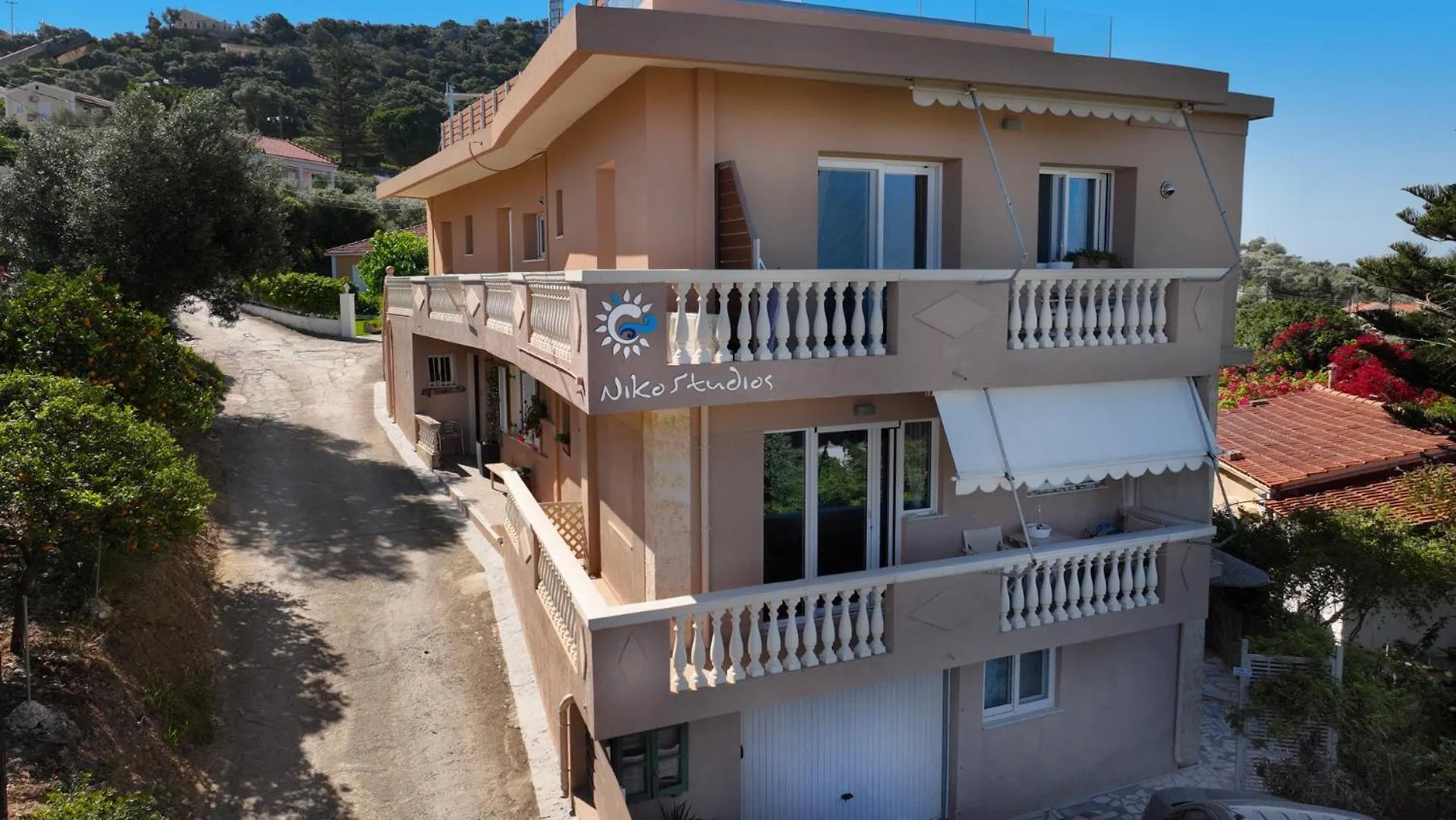Niko Studios Lassi  Lassi (Kefalonia)