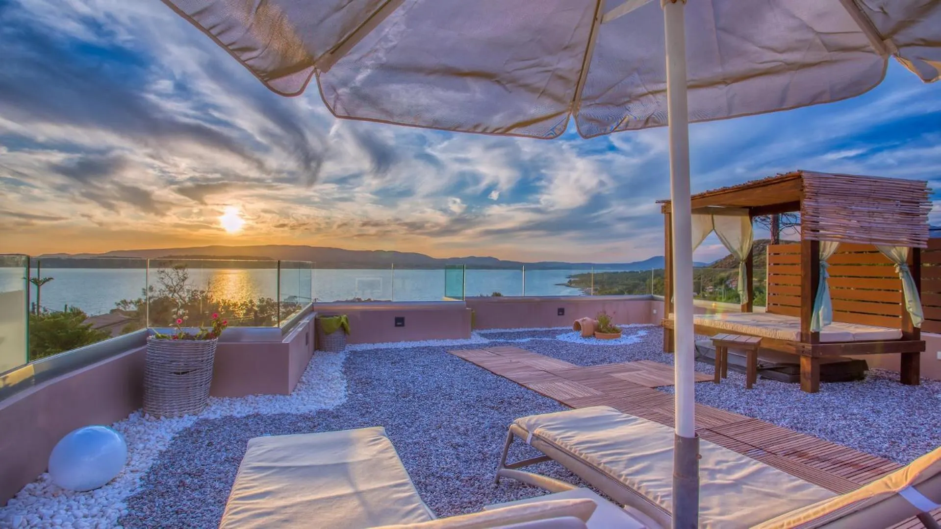 Niko Studios Apartment Lassi  Greece