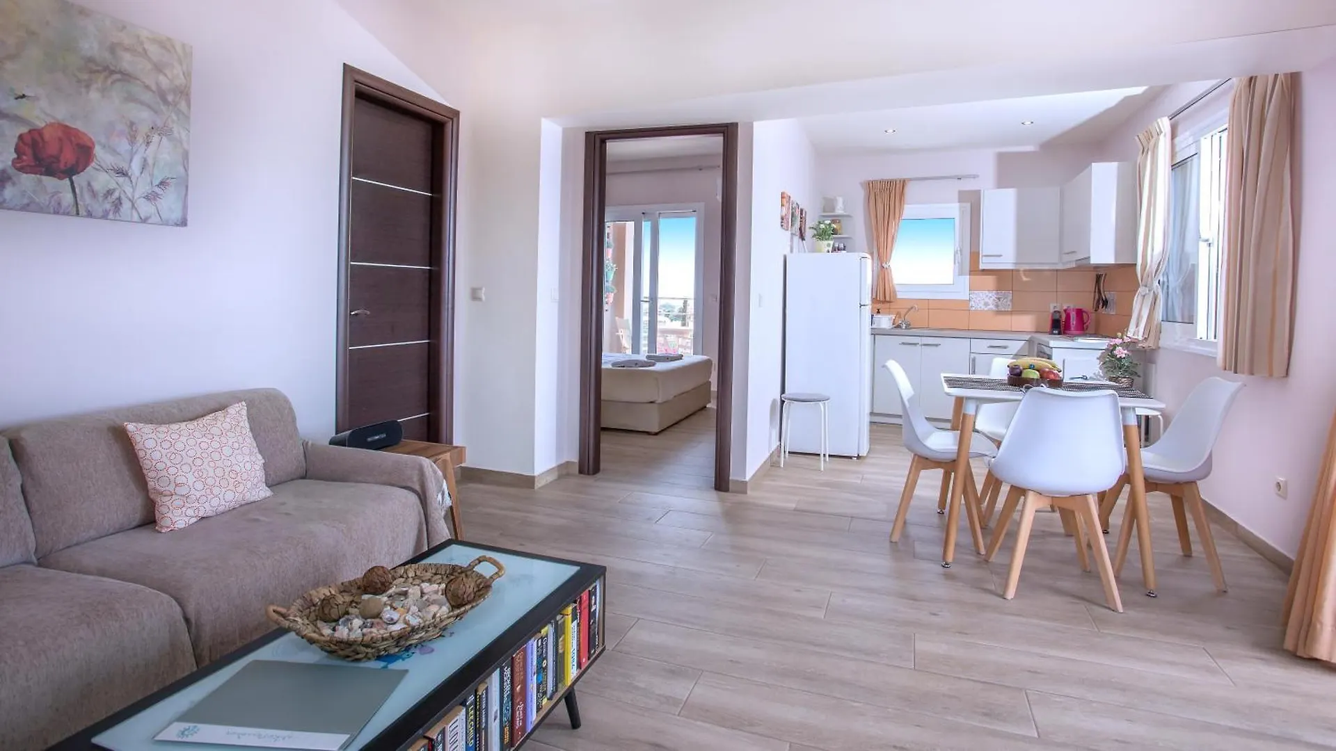 Niko Studios Apartment Lassi